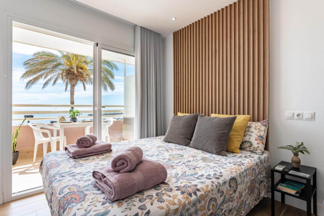 Beach Front Holiday Studio Fuengirola Extérieur photo