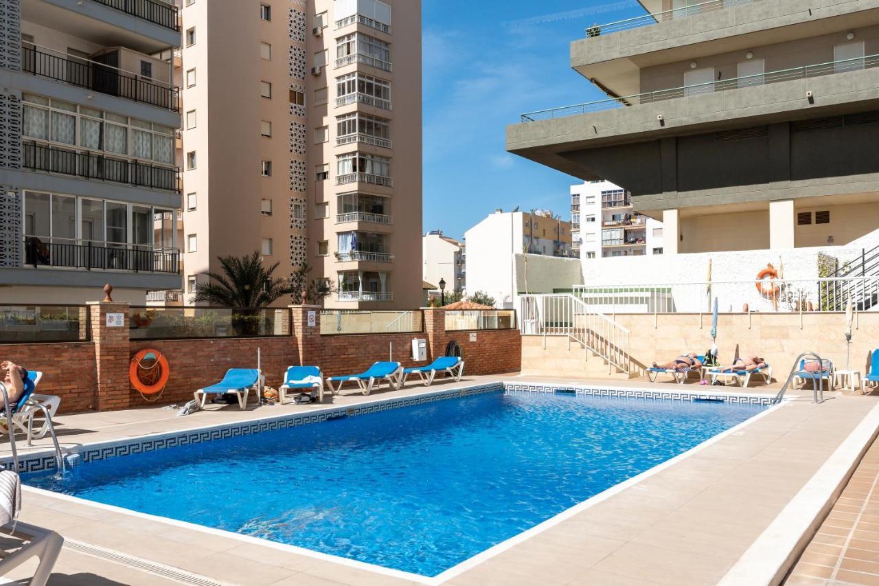 Beach Front Holiday Studio Fuengirola Extérieur photo